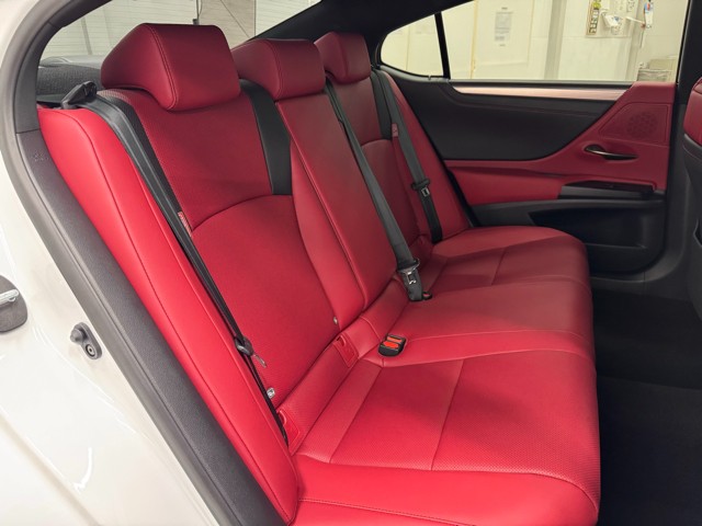 レクサス ES300h F SPORT