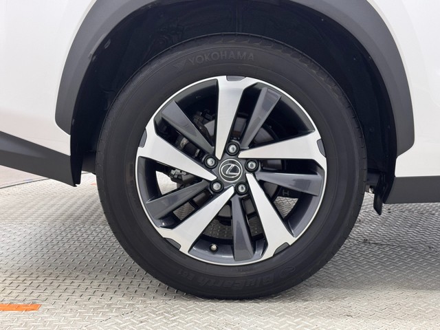 レクサス NX300h バージョンL