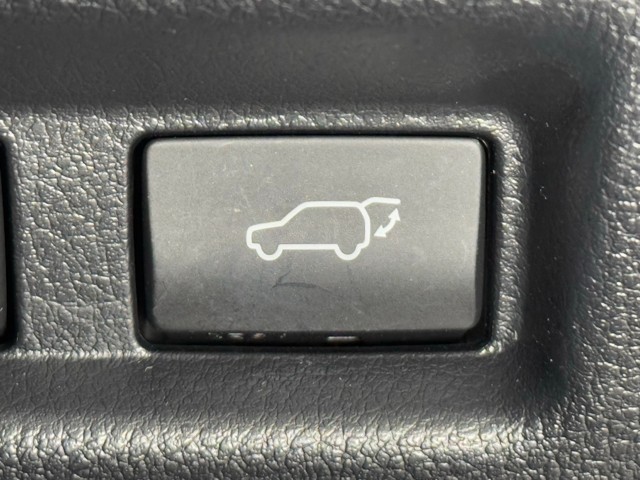 レクサス UX200 バージョンL