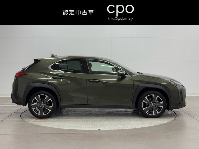 レクサス UX200 バージョンL