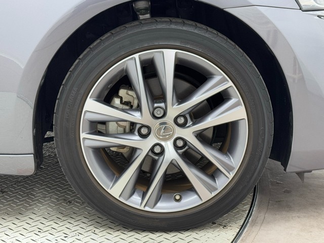 レクサス IS300h