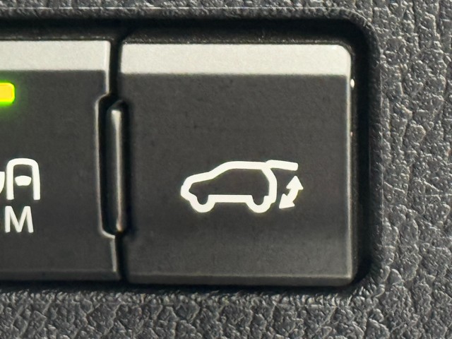 レクサス NX300h ブラックシークエンス