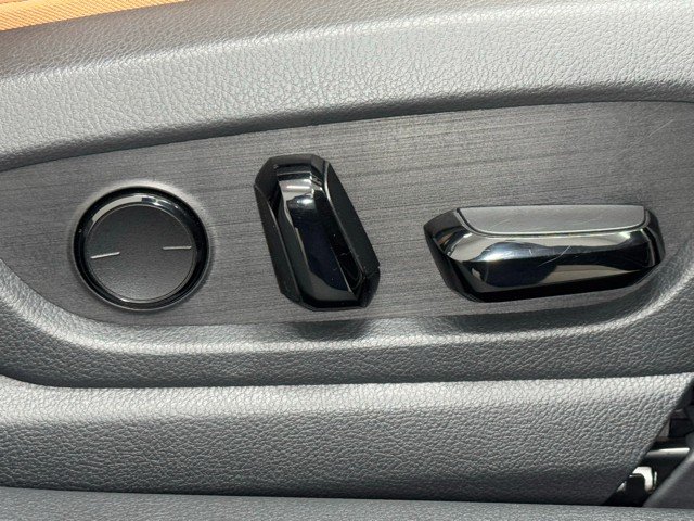 レクサス UX200 VERSIONC