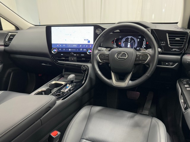 レクサス NX350h バージョンL