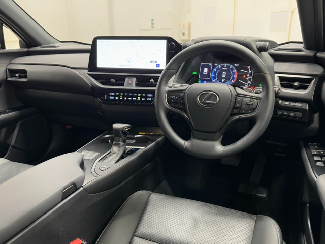 レクサス UX250h バージョンL