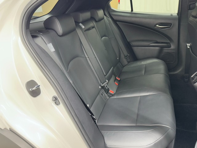 レクサス UX250h バージョンL