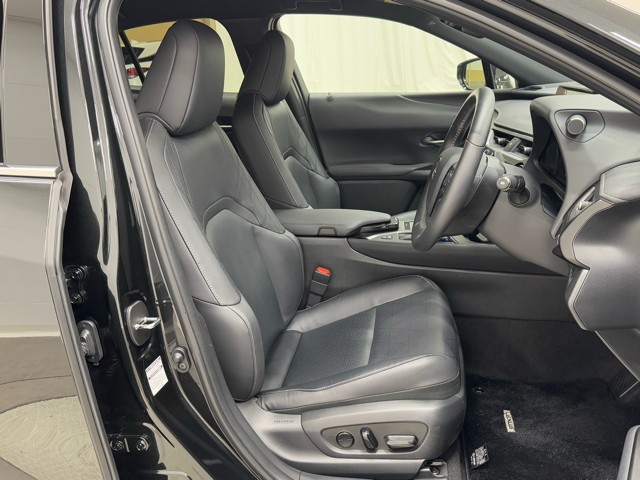 レクサス UX250h バージョンL