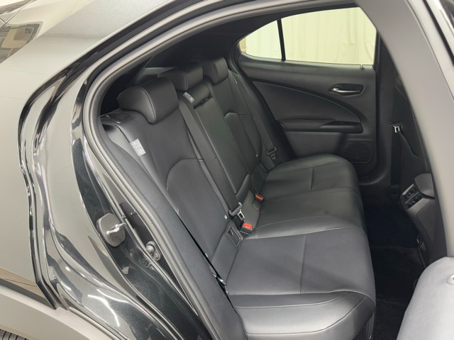 レクサス UX250h バージョンL