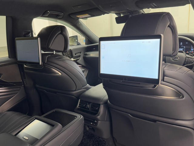 レクサス LS500h EXECUTIVE