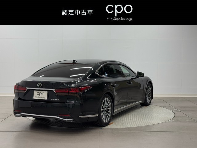 レクサス LS500h EXECUTIVE