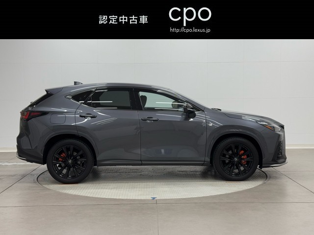 レクサス NX450h+ Fスポーツ