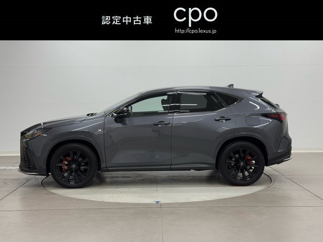 レクサス NX450h+ Fスポーツ