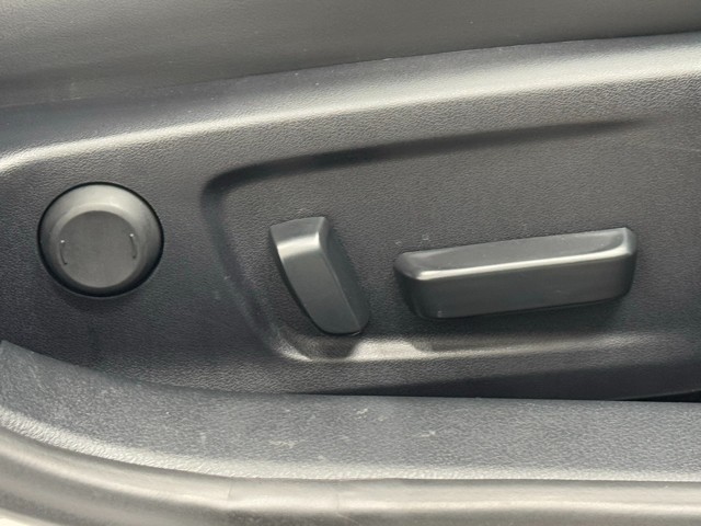 レクサス IS300h バージョンL