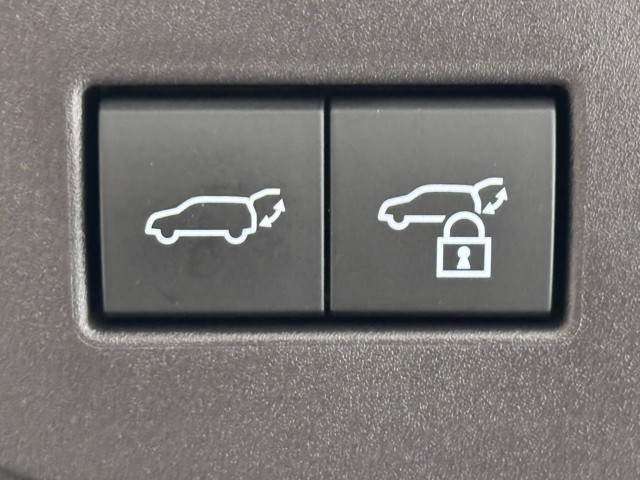 レクサス LX600 OFROAD