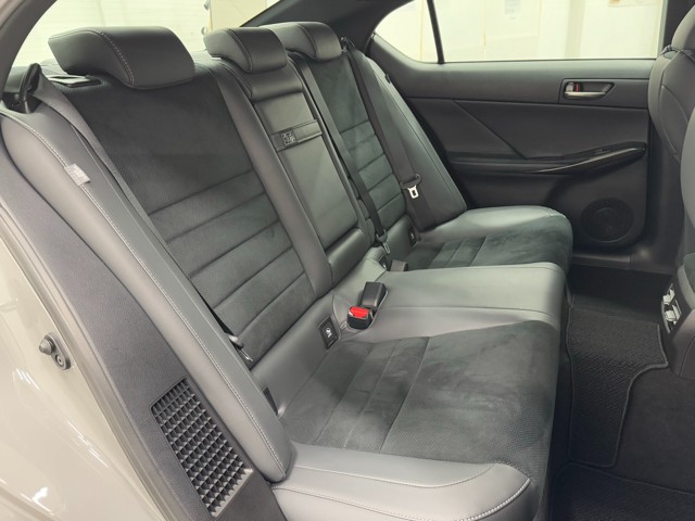 レクサス IS300h F SPORT MODE3