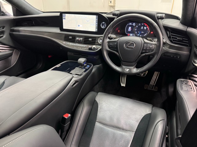 レクサス LS500 Fスポーツ