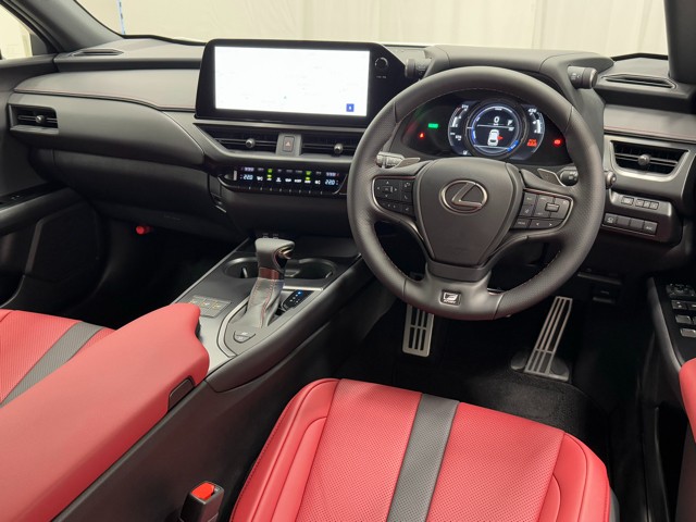 レクサス UX250h F SPORT