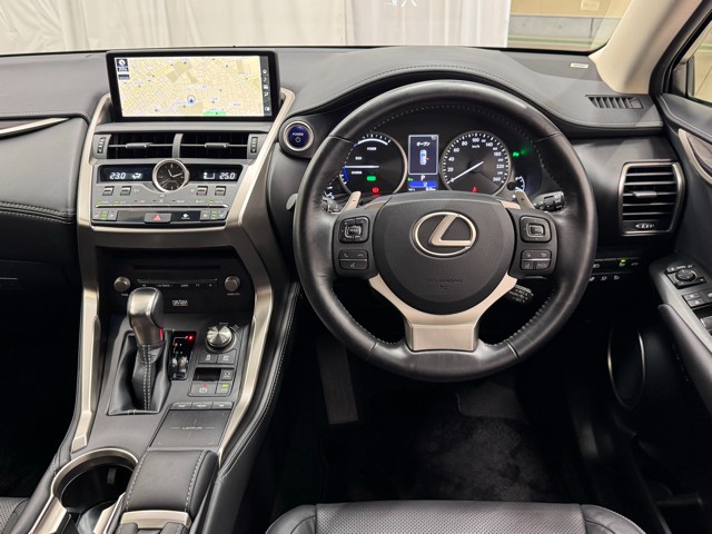レクサス NX300h バージョンL