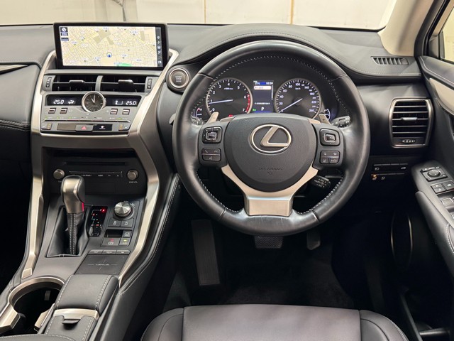 レクサス NX300 Iパッケージ