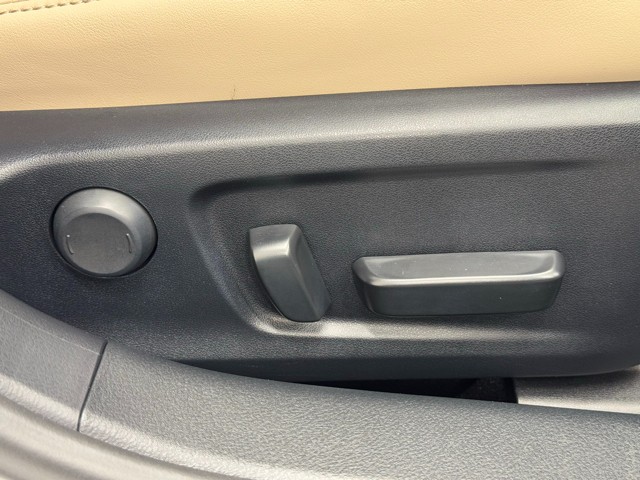 レクサス IS300h バージョンL