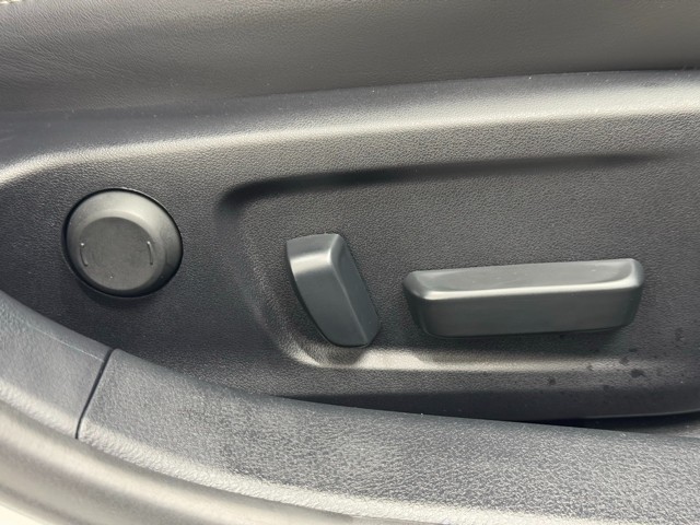 レクサス IS300h バージョンL