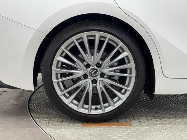 レクサス IS300h バージョンL