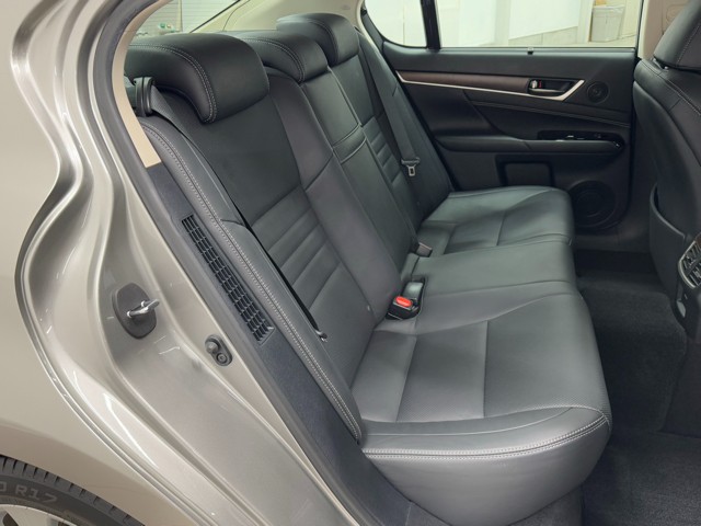 レクサス GS300h Iパッケージ