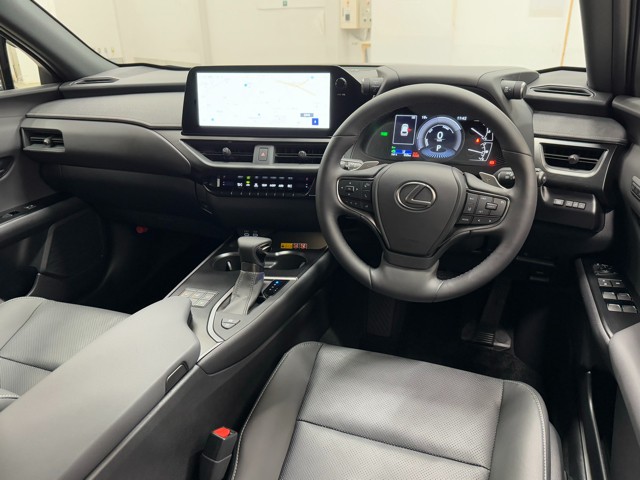 レクサス UX250h バージョンL