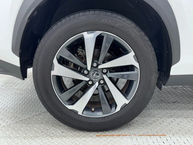 レクサス NX300 Iパッケージ