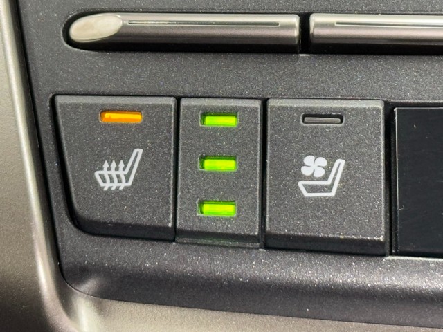 レクサス NX300h バージョンL