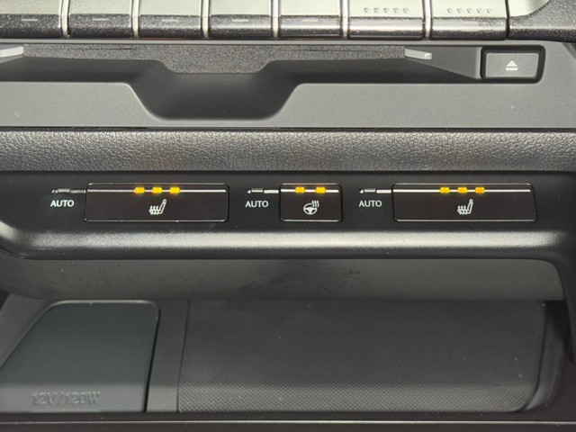 レクサス UX250h バージョンC