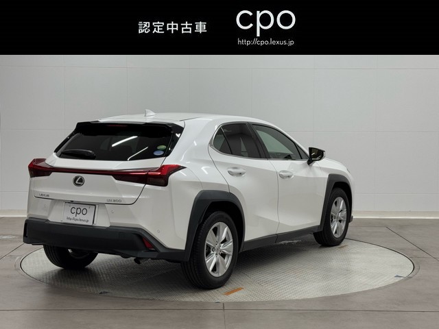 レクサス UX200 バージョンC