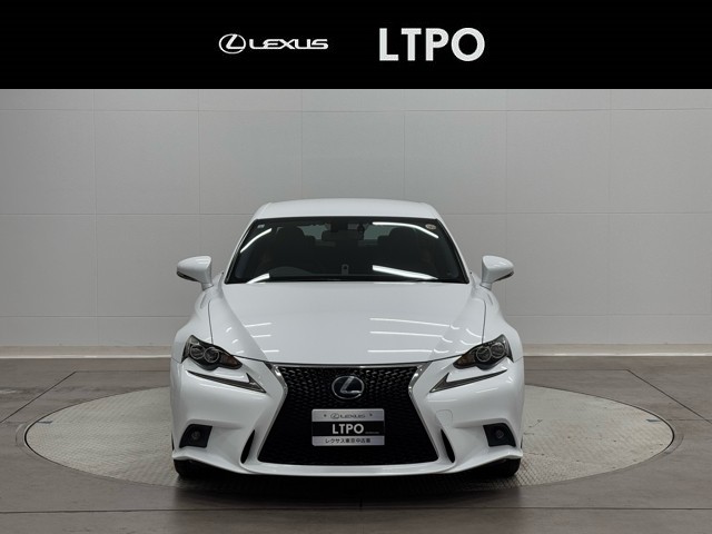 レクサス IS300h F SPORT Xline