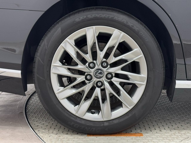 レクサス LS500h EXECUTIVE