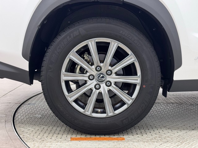 レクサス NX300h Iパッケージ