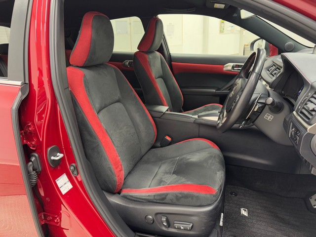 レクサス CT200h F SPORT