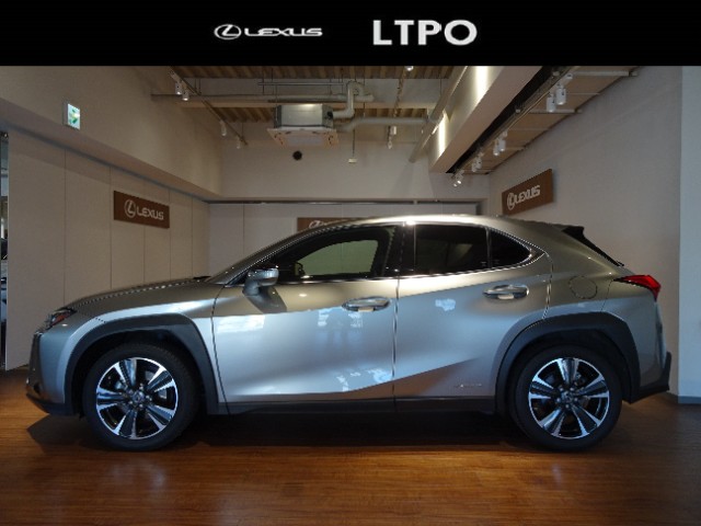レクサス UX250h VER-L