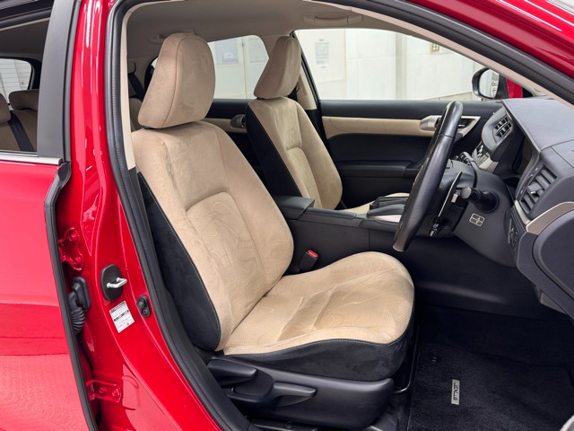 レクサス CT200h