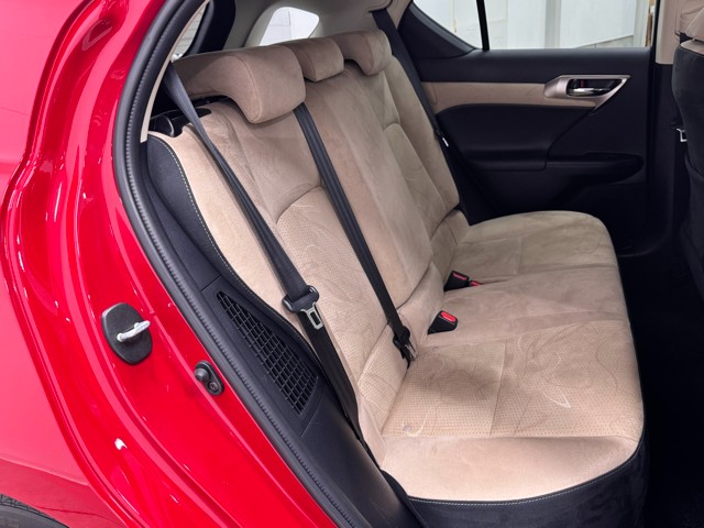 レクサス CT200h