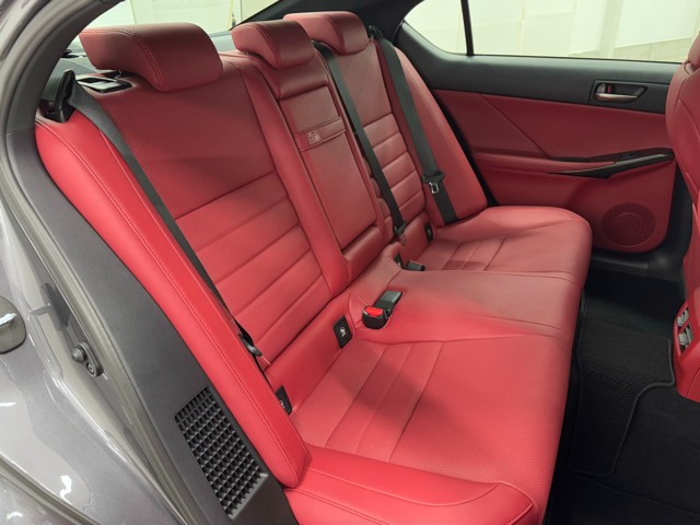 レクサス IS300h F SPORT