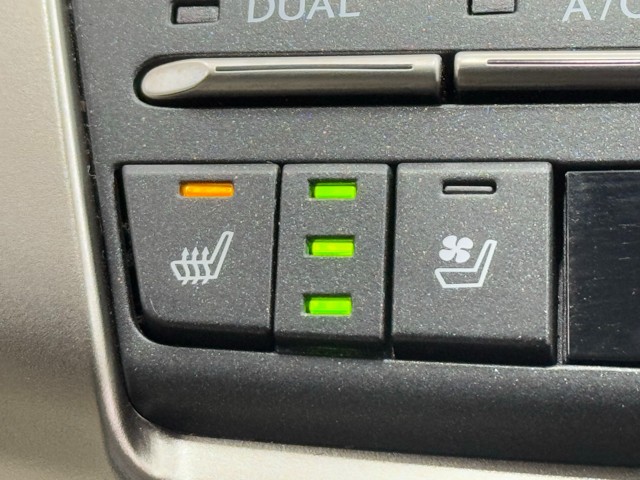 レクサス NX300h Fスポーツ