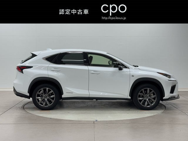 レクサス NX300h Fスポーツ