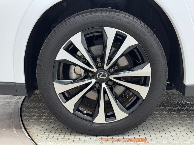 レクサス UX250h F SPORTスタイル