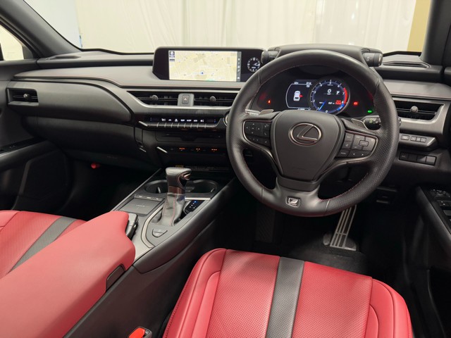 レクサス UX200 F SPORT