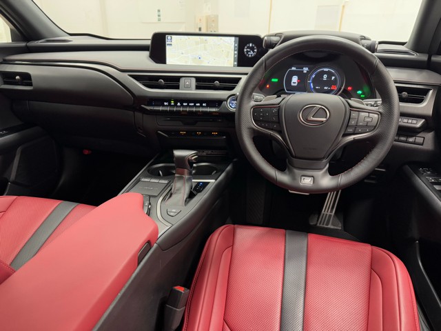 レクサス UX250h FSPORT