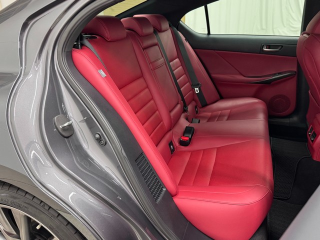 レクサス IS300h F SPORT