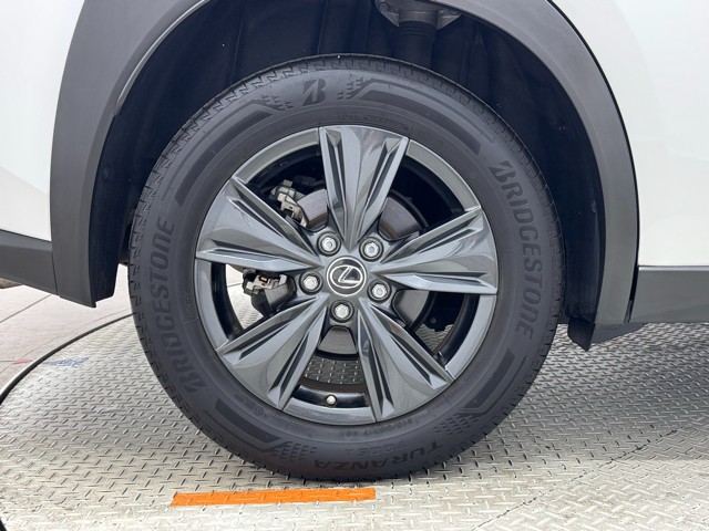 レクサス UX250h VERSIONC