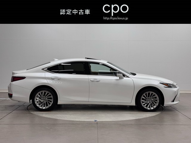 レクサス ES300h バージョンL