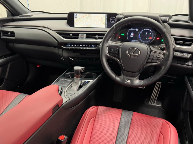 レクサス UX250h Fスポーツ