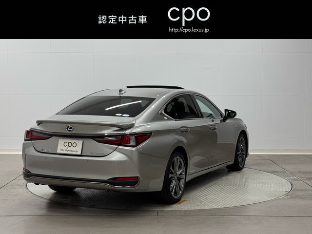 レクサス ES300h Fスポーツ